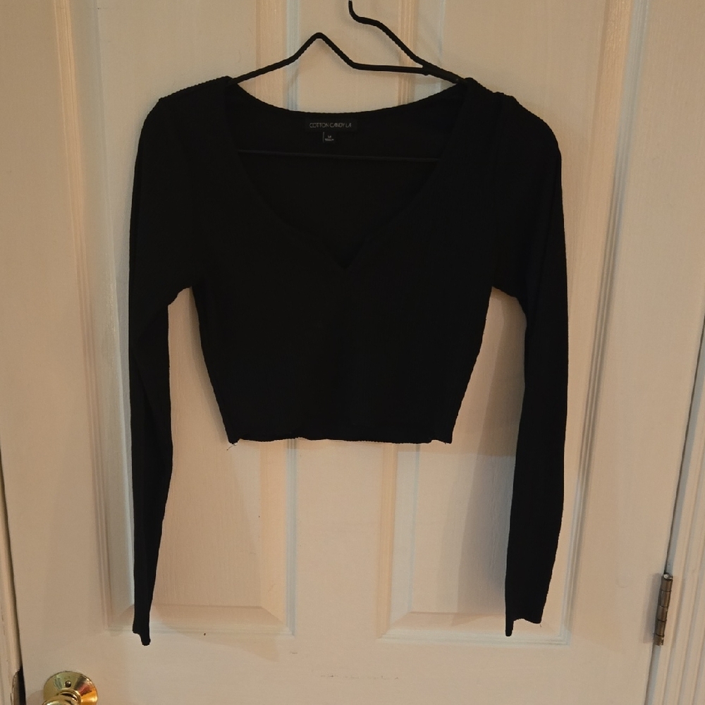Cotton On Black Long-Sleeve Cropped V-Neck Top
